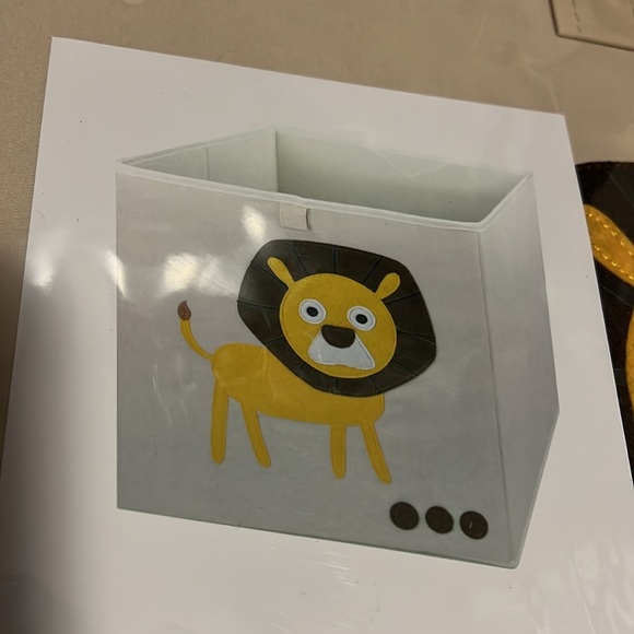 NWT - Lion storage cube - Picture 4 of 5